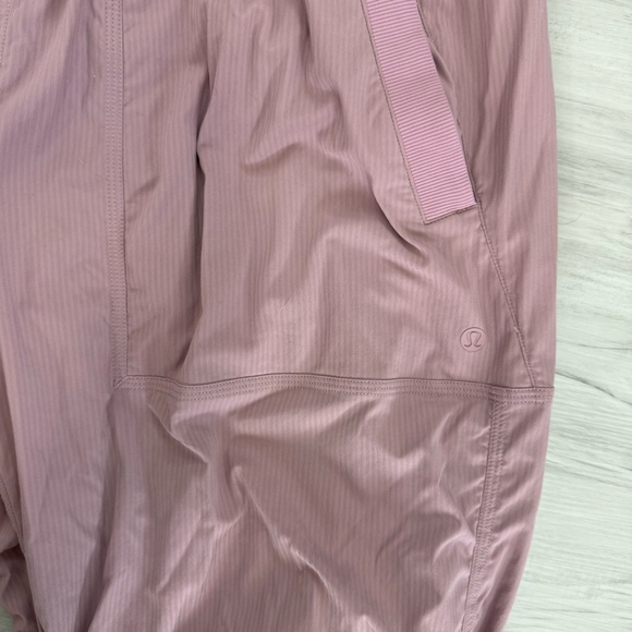 Lululemon Dance Studio Regular - Picture 2 of 4